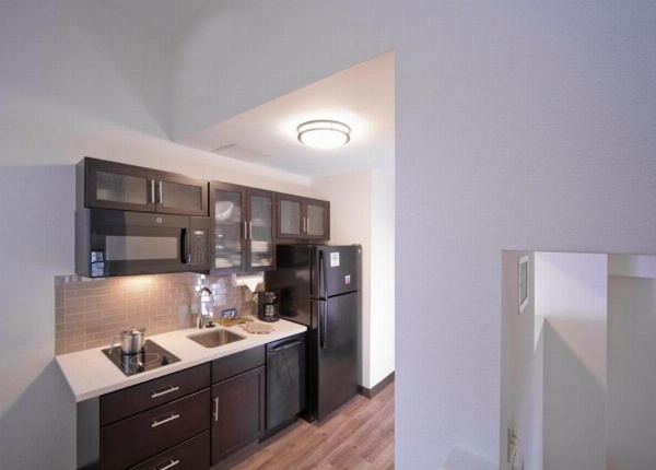 Candlewood Suites Baltimore - Inner Harbor image 4